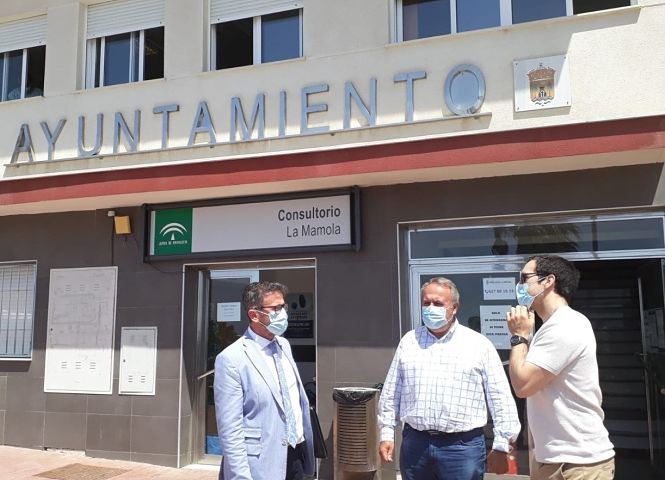 El Delegado de Turismo, Gustavo Rodríguez durante la visita a Polopos (JUNTA) 