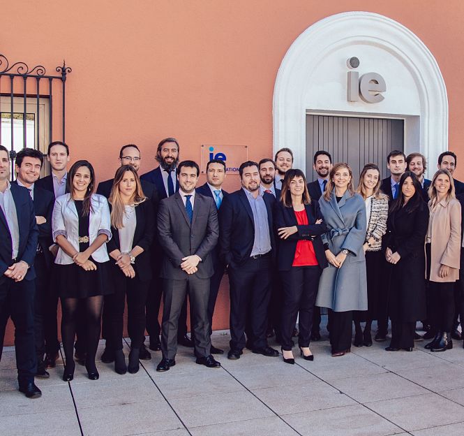 Imagen de los participantes en el encuentro 