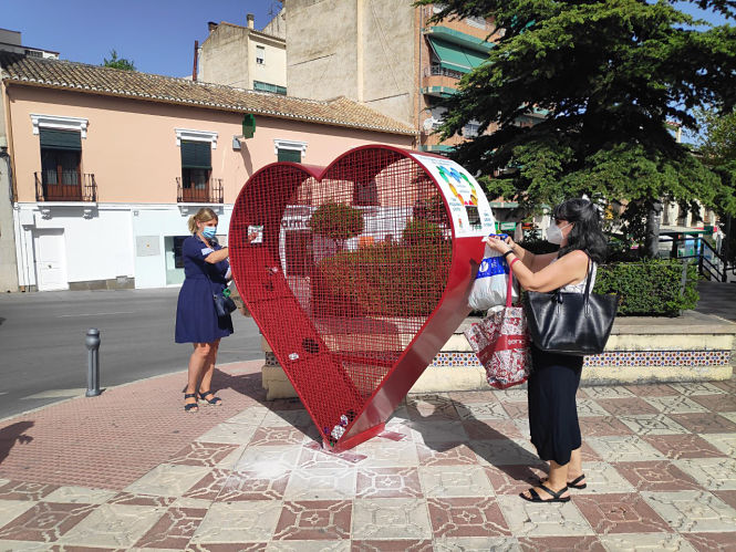Corazón solidario de La ZUbia (AYTO. LA ZUBIA)