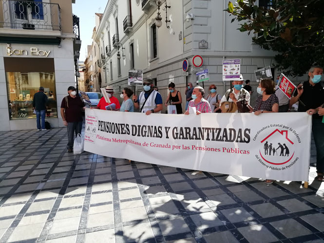 Manifestación de la plataforma de pensionistas en la Plaza del Carmen (PLATAFORMA DE PENSIONISTAS)