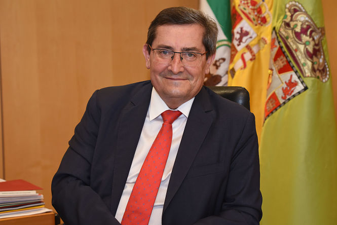 El presidente de la Diputación de Granada, José Entrena (DIPUTACIÓN)