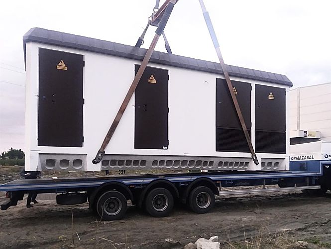 Colocación de centro de seccionamiento en la Zona de Actividades Logísticas (PUERTO DE MOTRIL) 