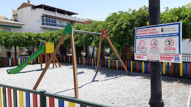Parque infantil de Huétor Vega (AYTO. HUÉTOR VEGA)