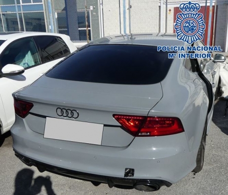 Uno de los vehículos incautados (POLICÍA NACIONAL) Uno de los vehículos incautados (POLICÍA NACIONAL)