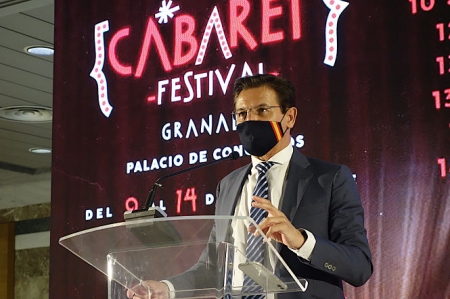 Luis Salvador ha presentado el Festival Cabaret (JAVIER ALGARRA / AYUNTAMIENTO) Luis Salvador ha presentado el Festival Cabaret (JAVIER ALGARRA / AYUNTAMIENTO)
