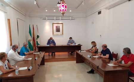 Momento de la visita institucional del Delegado de Fomento al ayuntamiento de Albolote (AYTO. ALBOLOTE)