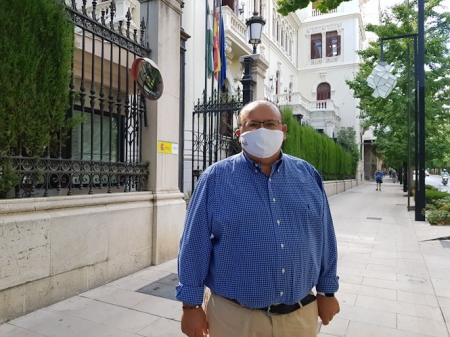 El senador del Partido Popular, José Robles (PP) 