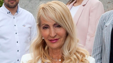 Silvia Paola Enríquez, portavoz de VOX en el Ayuntamiento de Santa Fe (VOX)