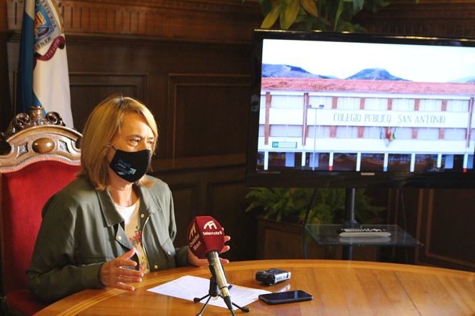 La Alcaldesa de Motril, Luisa García Chamorro (AYTO. MOTRIL) 