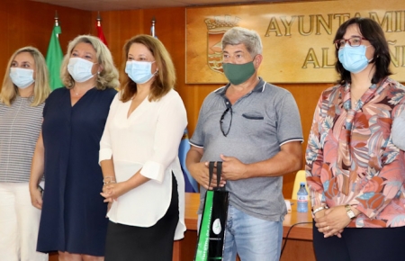 Acto de la Junta con los regantes en Almuñécar (JUNTA) 