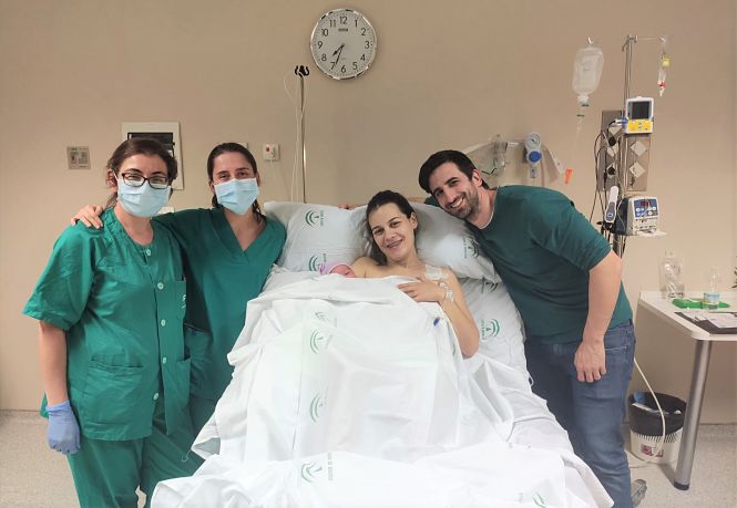 Una mujer tras el parto (HUSC) 