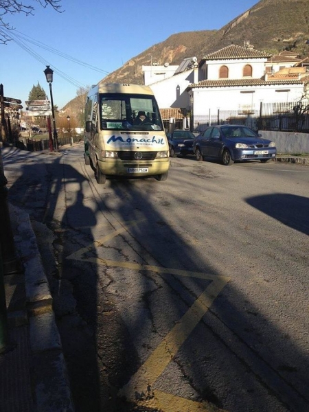 Autobús urbano de Monachil (AYTO. MONACHIL) 