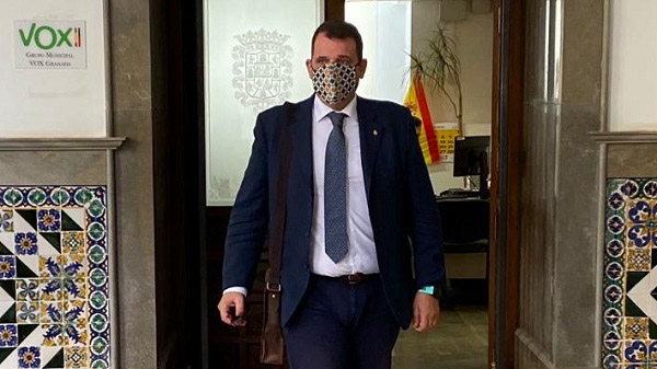 Onofre Miralles, portavoz de VOX en el Ayuntamiento de Granada (VOX)