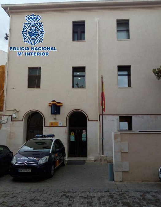 Comisaría de Policía del Centro de Granada (POLICÍA NACIONAL) 