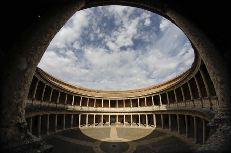 La Alhambra de Granada sin turistas por la crisis del coronaviru (ÁLEX CÁMARA - EUROPA PRESS)