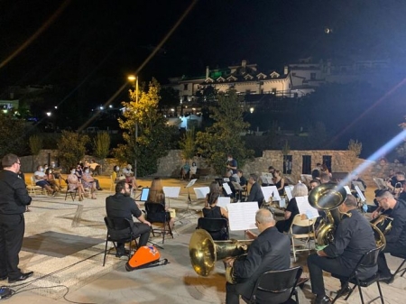 Imagen del concierto (AYTO. MONACHIL) Imagen del concierto (AYTO. MONACHIL)