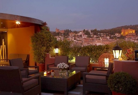 Terraza Del Hotel Carmen (CEDIDA)