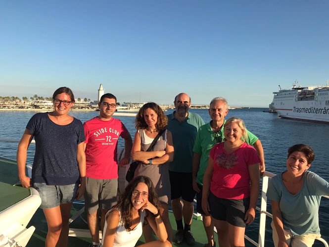 Los investigadores que han participado en la expedición a bordo del buque Ramón Margalef (UGR) 