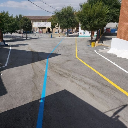 Patio del CEIP Virgen de la Paz de Gójar (AYTO. GÓJAR)