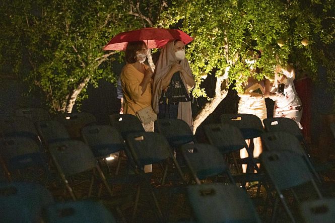 La lluvia no quiso perderse el Festival Milnoff (MILNOFF)