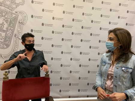 Raquel Ruz y Remedios Garrido en rueda de prensa (PSOE)