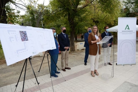 Marifran Carazo durante su visita a Almanjayar (JUNTA) Marifran Carazo durante su visita a Almanjayar (JUNTA)