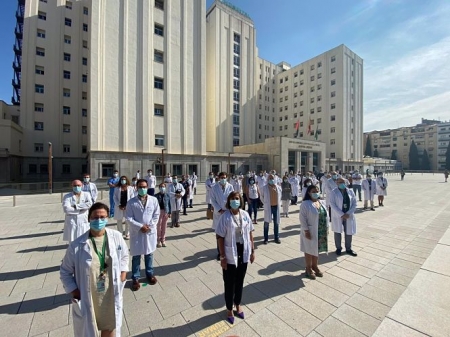 Dirección y profesionales del Hospital Virgen de las Nieves (HOSPITAL VIRGEN DE LAS NIEVES) 