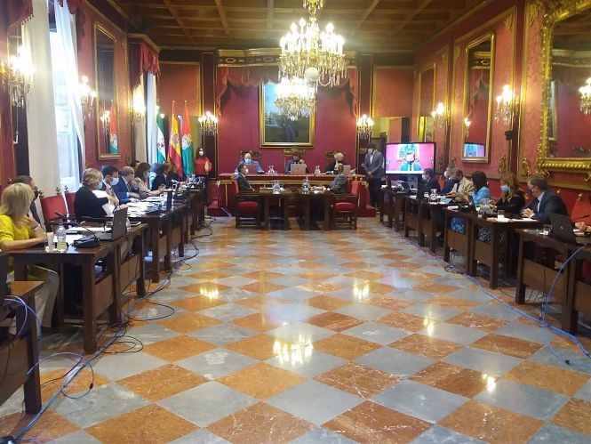Pleno del Ayuntamiento de Granada en septiembre de 2020 (EUROPA PRESS)