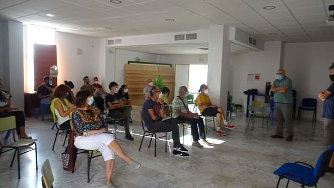 Imagen de la reunión (AYTO. MONACHIL) 