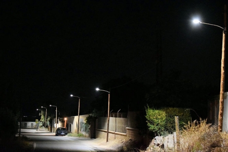 Iluminación en el camino de Albarrate (AYTO. ALBOLOTE) Iluminación en el camino de Albarrate (AYTO. ALBOLOTE)
