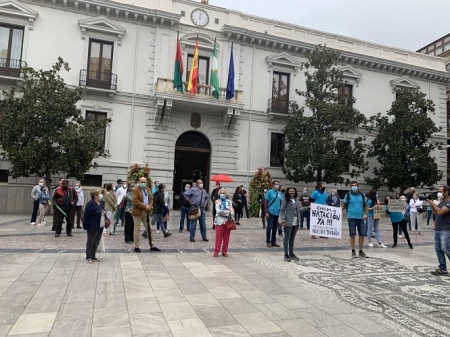 Concentración en la Plaza del Carmen (PSOE)