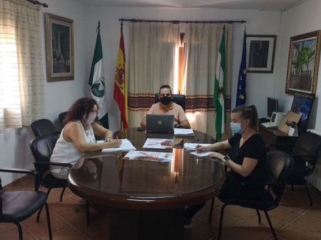 Reunión donde se tomó la decisión de aplazar el congreso (LA CIUDAD ACCESIBLE) Reunión donde se tomó la decisión de aplazar el congreso (LA CIUDAD ACCESIBLE)