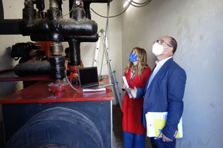 Eva Martín ha visitado la climatización de un colegio (JAVIER ALGARRA / AYUNTAMIENTO) Eva Martín ha visitado la climatización de un colegio (JAVIER ALGARRA / AYUNTAMIENTO)