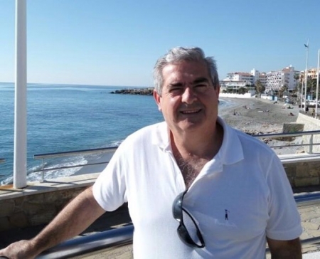 El doctor José Manuel Fernández Cuesta (RICARDO LUZÓN) 