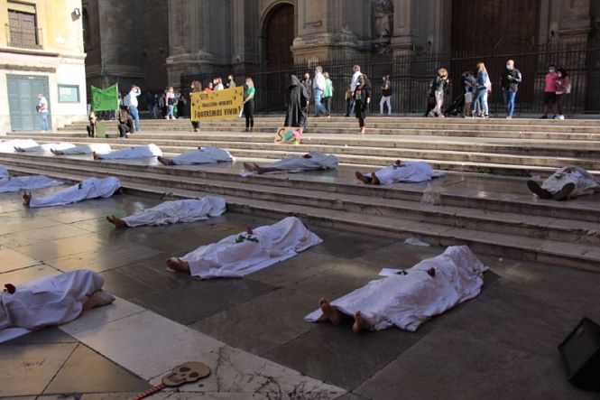 Acto de protesta en la Plaza de las Pasiegas (XR GRANADA) 
