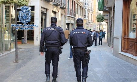 Agentes de la Policía Nacional (POLICÍA NACIONAL)
