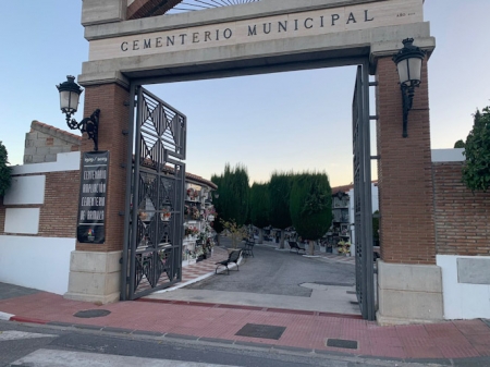Fachada del Cementerio Municipal de Armilla (AYTO. ARMILLA)