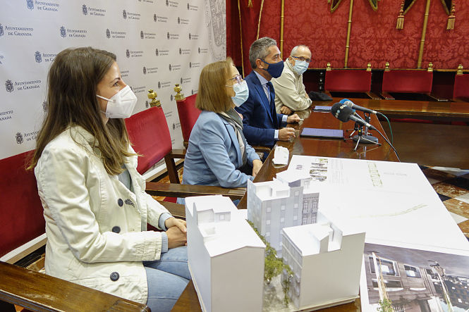Presenatción del proyecto de impulso al comercio de Granada (JAVIER ALGARRA / AYUNTAMIENTO)