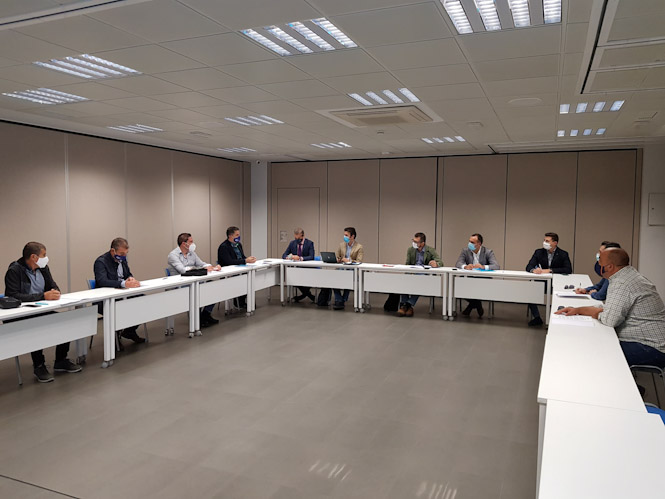 Imagen de la reunión en la sede provincial del PP (PP) 