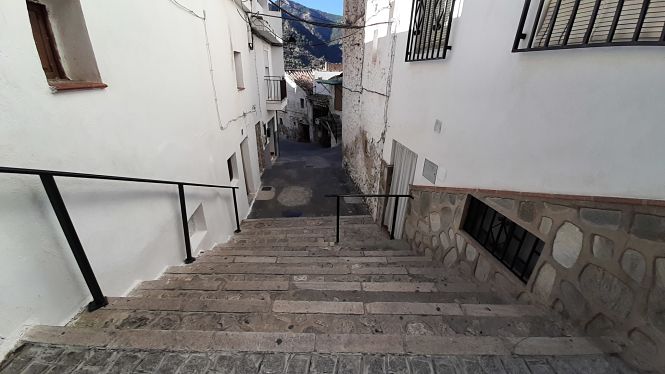 Imagen de la Calle Molinos (AYTO. GÚEJAR SIERRA)