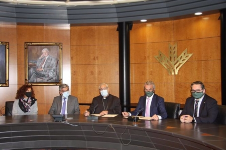 Renovación de acuerdo entre Caja Rural y Arzobispado de Granada (CAJA RURAL) 