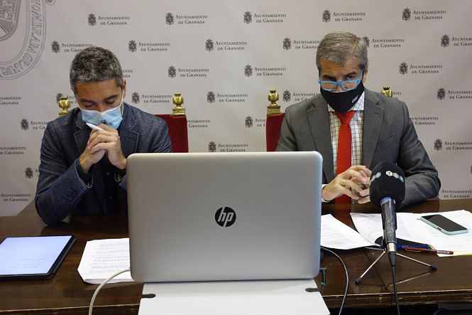 Los portavoces del equipo de gobierno local de Granada, Manuel Olivares y César Díaz (AYUNTAMIENTO)