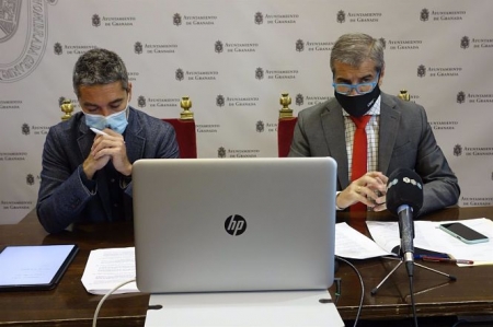 Los portavoces del equipo de gobierno local de Granada, Manuel Olivares y César Díaz (AYUNTAMIENTO)