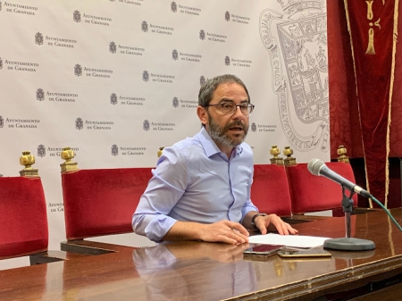 El concejal del PSOE en el Ayuntamiento de Granada, Miguel Ángel Fernández Madrid (PSOE) El concejal del PSOE en el Ayuntamiento de Granada, Miguel Ángel Fernández Madrid (PSOE)