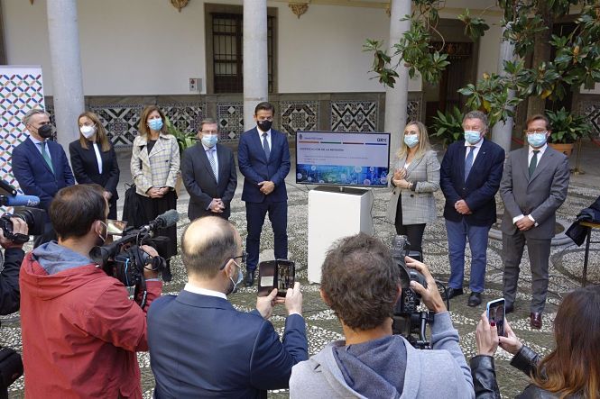 Presentación del inicio de los trámites del nuevo PGOU de Granada (JAVIER ALGARRA / AYUNTAMIENTO) 