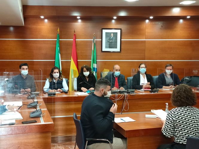 Pleno extraordinario celebrado esta mañana en el Ayuntamiento de Otura (AYTO. OTURA)