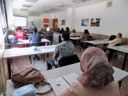 Imagen del curso de limpieza (CÁRITAS)