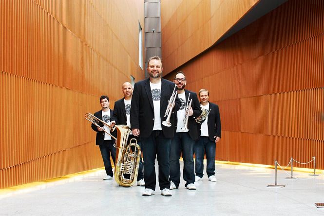 Imagen del grupo Granada Brass (AYTO. ALMUÑECAR) 