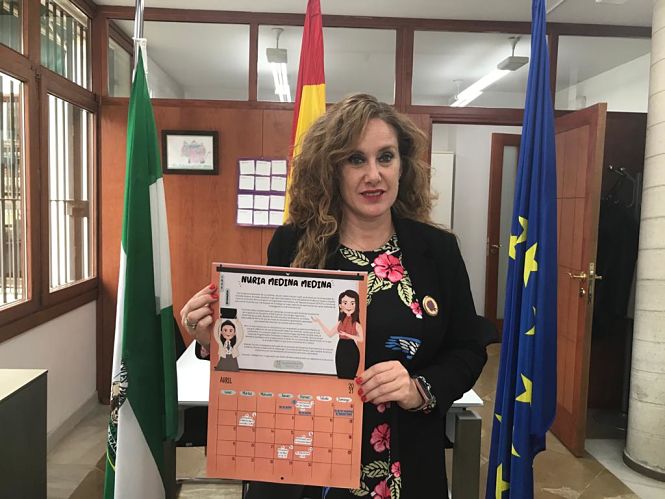 Ruth Martos presenta ael calendario coeducativo del IAM (JUNTA)