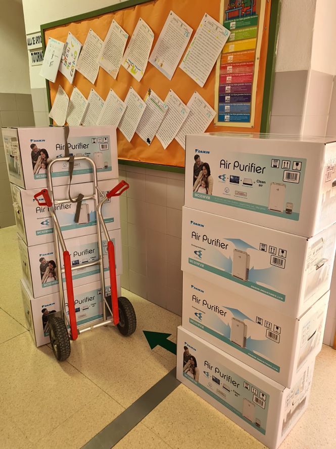 Purificadores que se van a instalar en las aulas (AYTO. CENES)